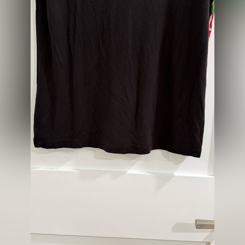 Desigual black short sleeve v neck w/ many patterns (fits like a large) - Picture 11 of 16